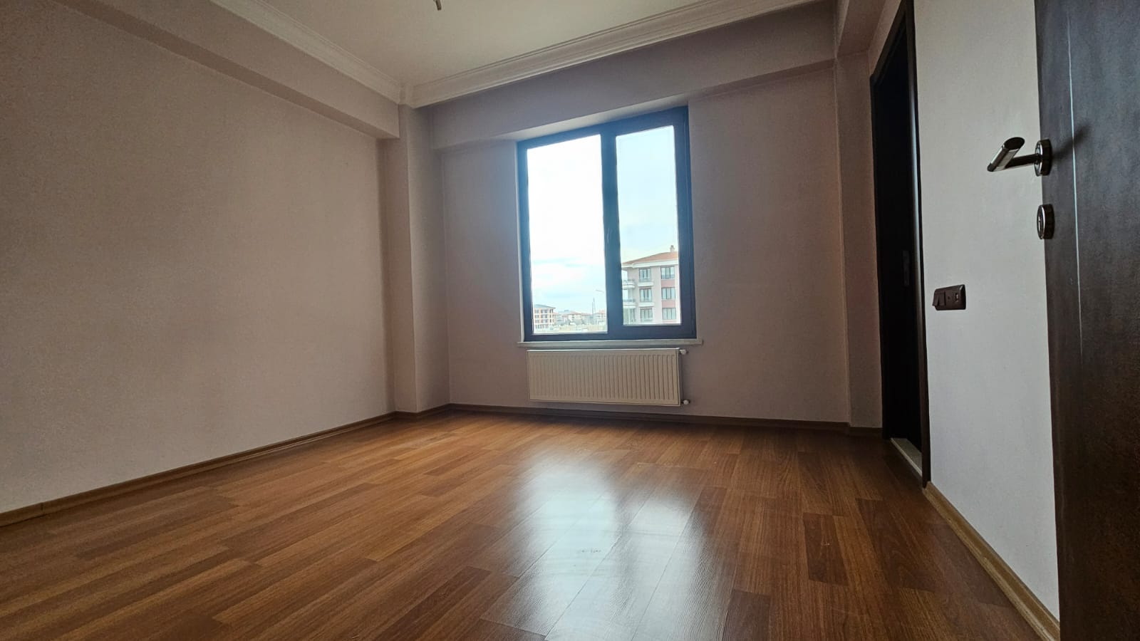 Kiralık UYDUKENTTE 2+1 ARAKAT DAİRE