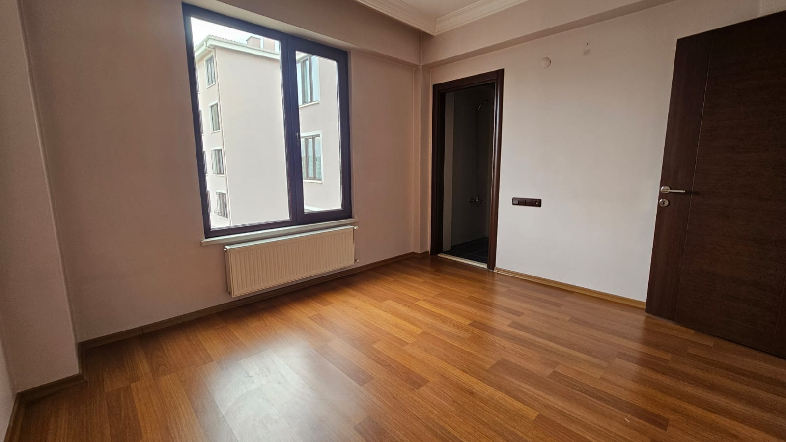 Kiralık UYDUKENTTE 2+1 ARAKAT DAİRE